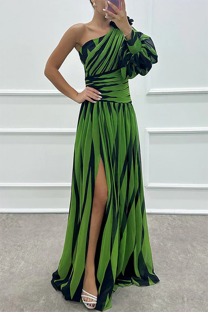 Hazel™ | Abito Maxi Elegante a Righe con Spalla Scoperta