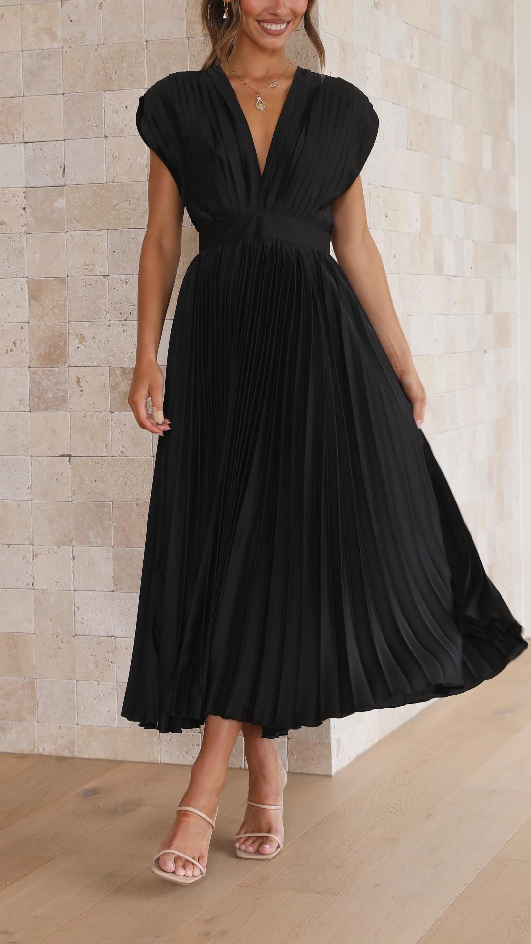 Carla | Abito Elegante Plisettato